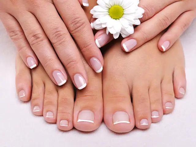 Şarkikaraağaç Pedikürcü